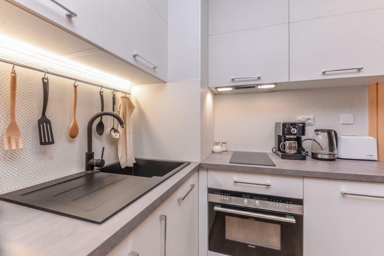 The Spot - Fully Equipped, Central, Modern Studio By Flat Mаnager 소피아 외부 사진